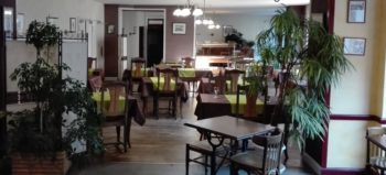 hotel pays de salers